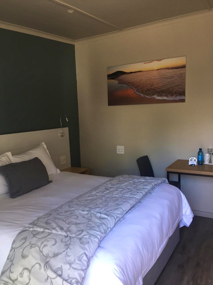Stirling Accommodation at The Hill Boutique Bed & Breakfast | Viya