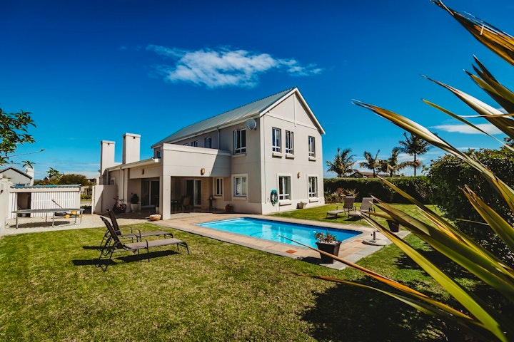 Western Cape Accommodation at Fifty1 on Long | Viya