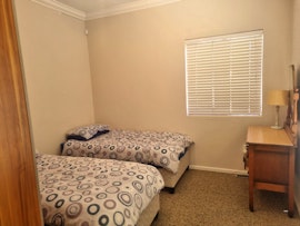 West Coast Accommodation at Plentie Plesier Lambertsbaai | Viya