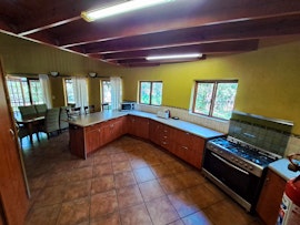 Limpopo Accommodation at Izintaba Private Game Reserve Giraffe Cottage | Viya