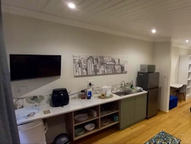 Northern Suburbs Accommodation at Self Catering Boston | Viya