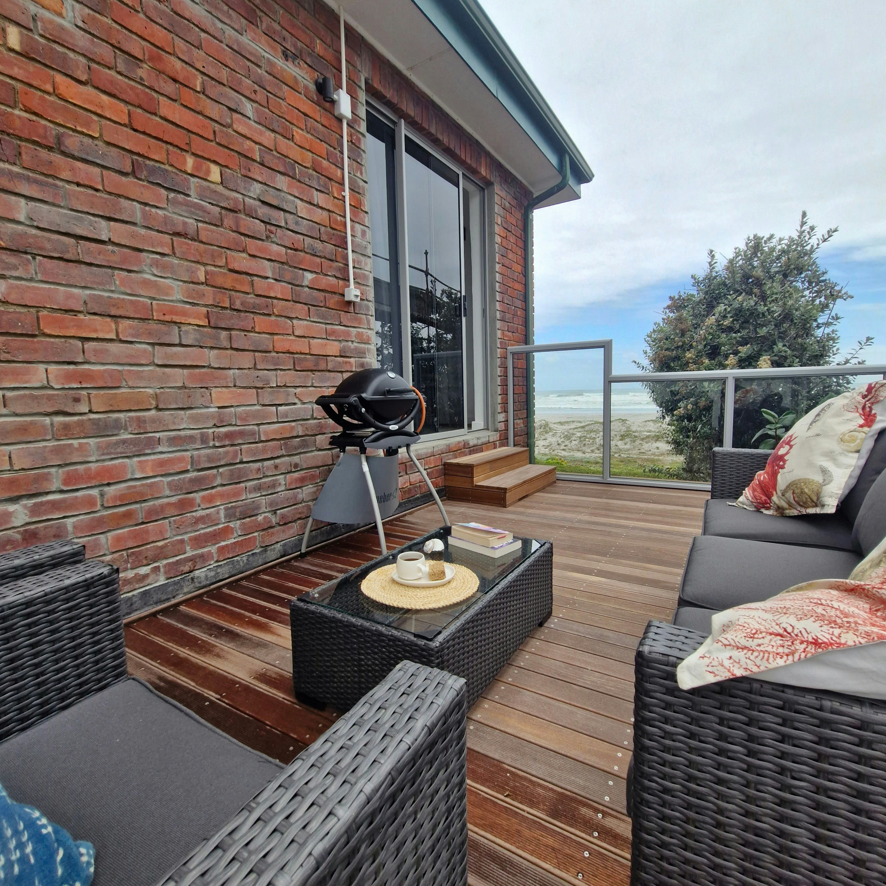 Beachfront Studio image no 35 of 41