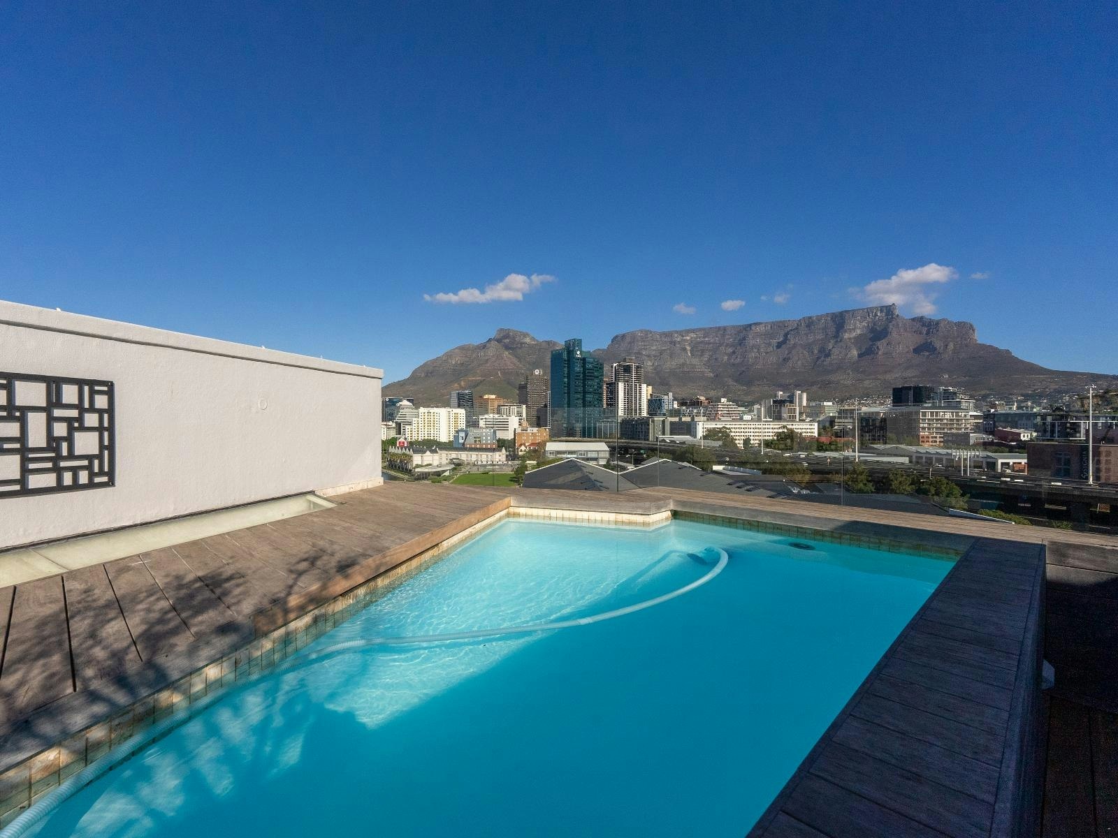 Mountain Marina - Three Bedroom Luxury Premier Penthouse 2 image no 1 of 17