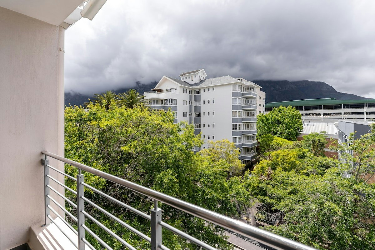 Mountain Views image no 20 of 20