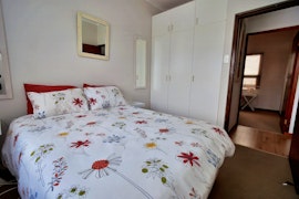 Still Bay Accommodation at 8 Op Blombos | Viya