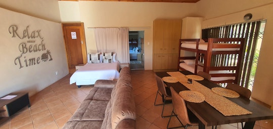 Jeffreys Bay Accommodation at  | Viya