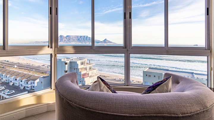 Cape Town Accommodation at Ocean View B1101 | Viya