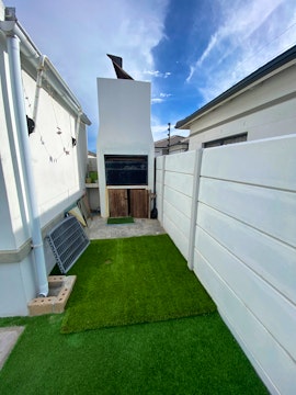 Milnerton Rural Accommodation at 13 on Long Acre | Viya