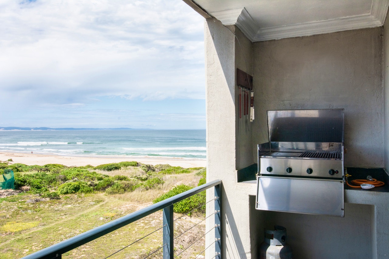 Jeffreys Bay Accommodation at  | Viya