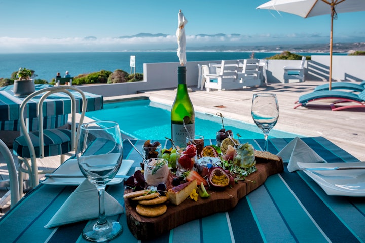 Overberg Accommodation at 65onCliff | Viya