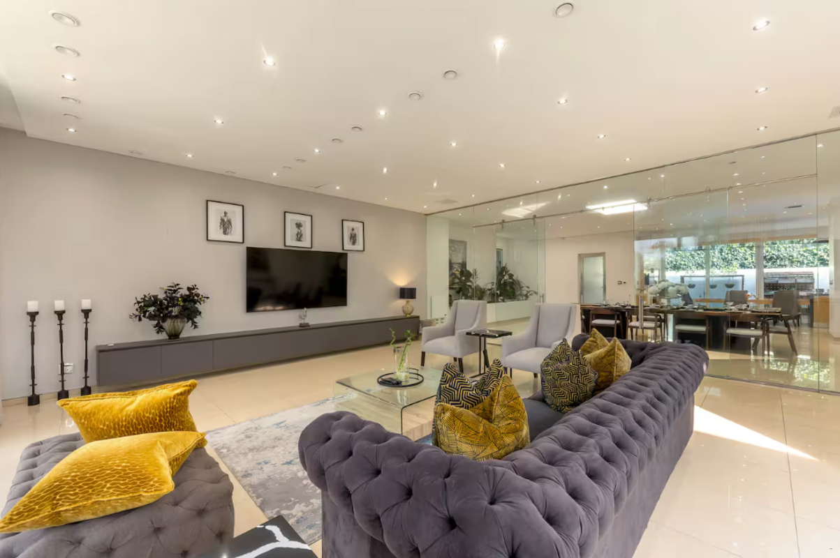 Solara Luxury Villa-Bishops Court image no 10 of 58