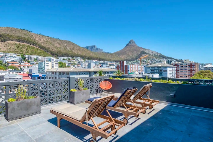 Cape Town Accommodation at 214 Sixonn | Viya