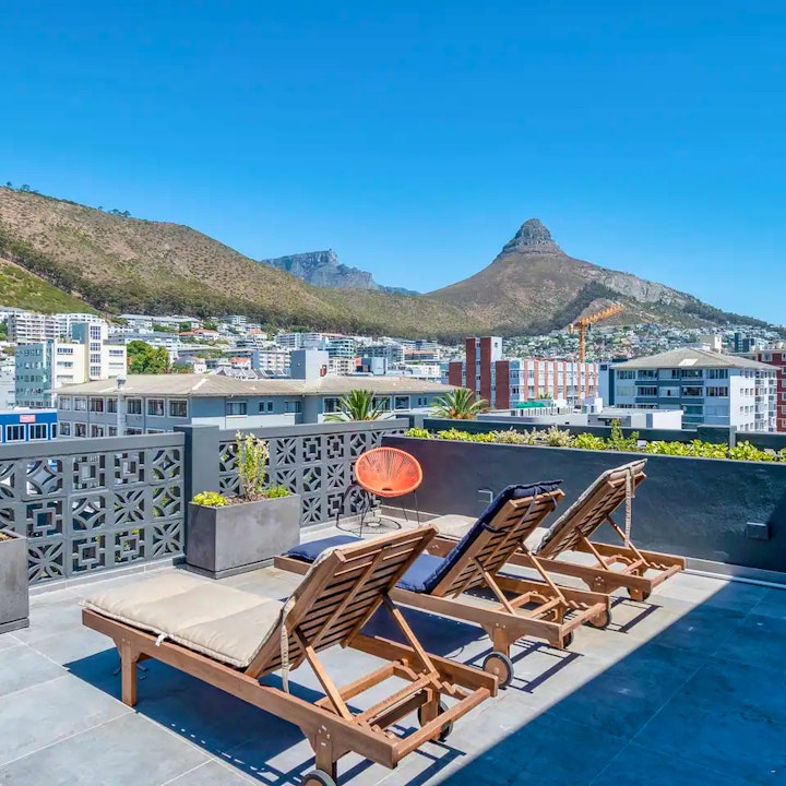 Cape Town Accommodation at 214 Sixonn | Viya