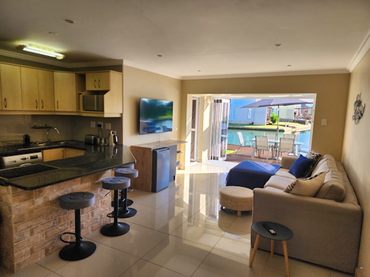 Jeffreys Bay Accommodation at  | Viya