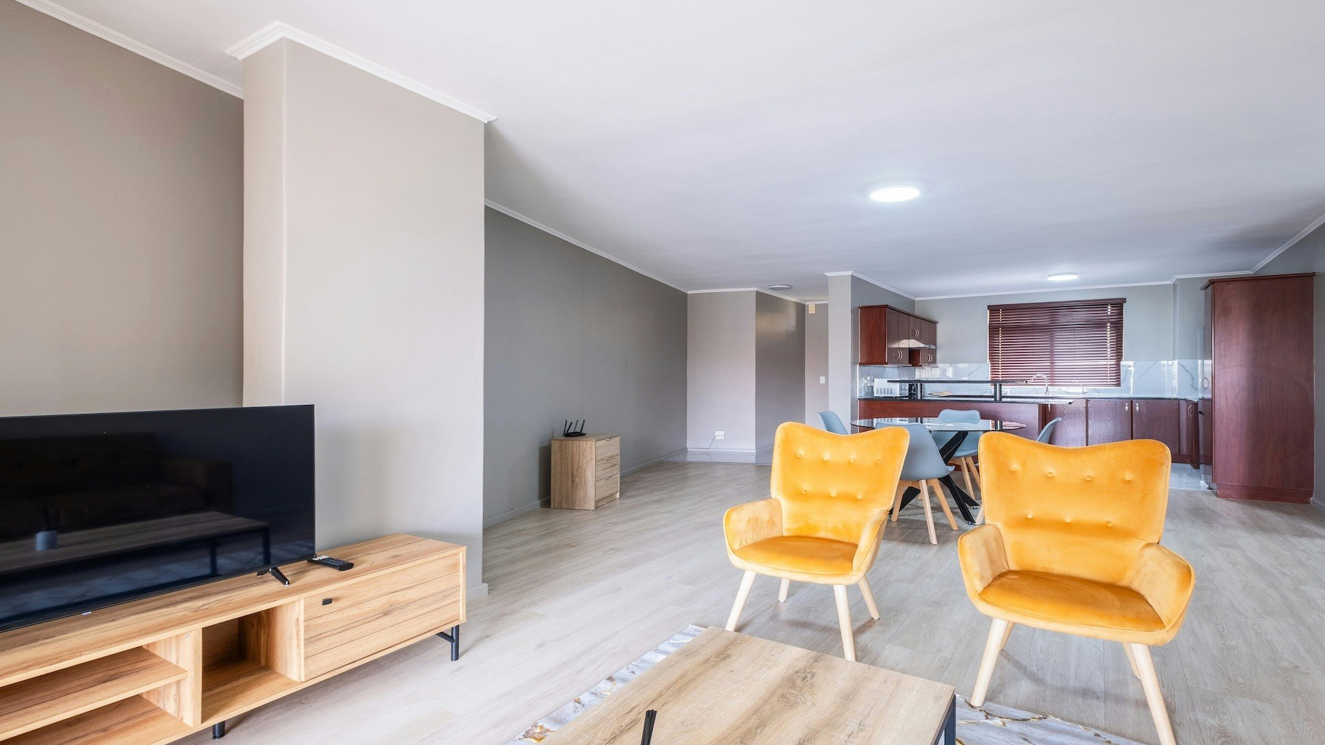 The Island Club 2 Bed Apartments image no 5 of 18