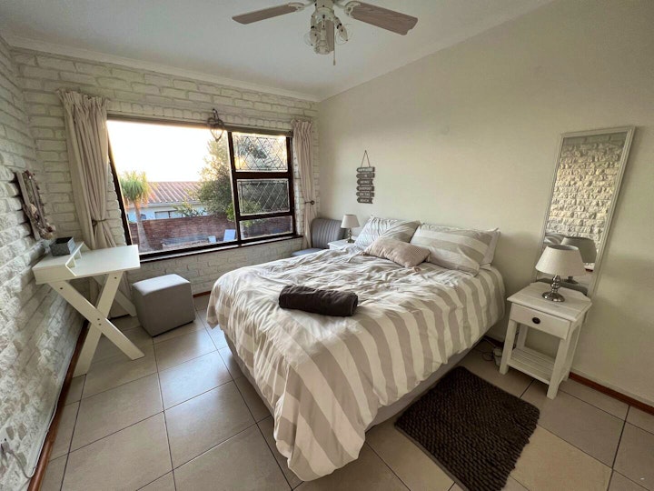 Eastern Cape Accommodation at Surf Point Holiday Home | Viya