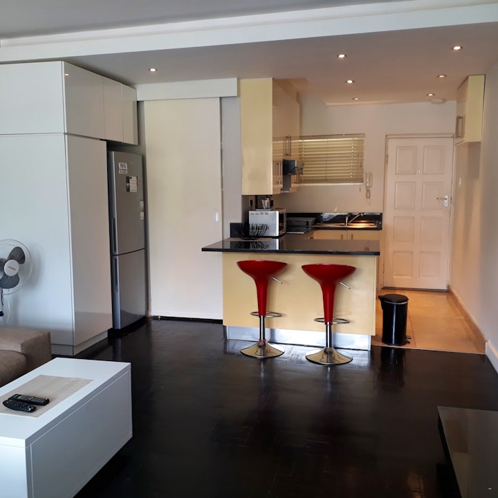 Cape Town Accommodation at Mouille Point 27 | Viya
