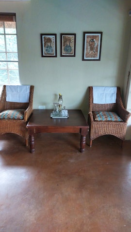 Kruger National Park South Accommodation at Kingfisher Post | Viya