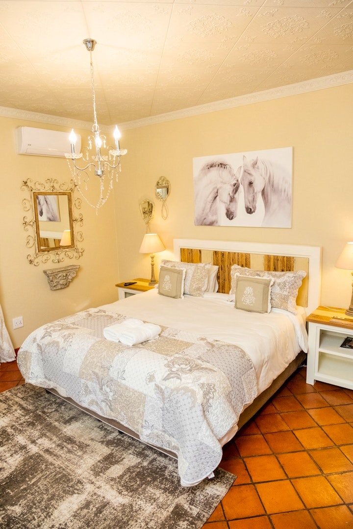 Cradle Of Humankind Accommodation at Black Horse Estate | Viya