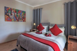 Western Cape Accommodation at Robertson Stays | Viya