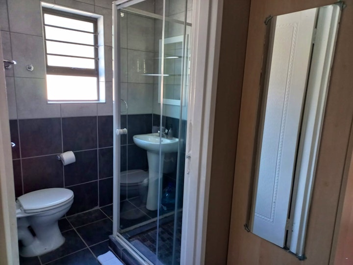 Free State Accommodation at A Little Guesthouse | Viya