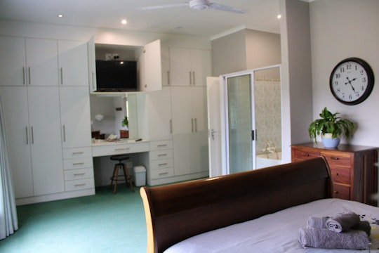 Howick Accommodation at  | Viya