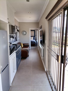 West Rand Accommodation at CityView Apartment | Viya