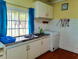 Margate Accommodation at Whaleback Cottage | Viya