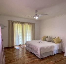 Port Edward Accommodation at  | Viya