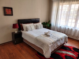 Sandton Accommodation at La Chateau 354 | Viya