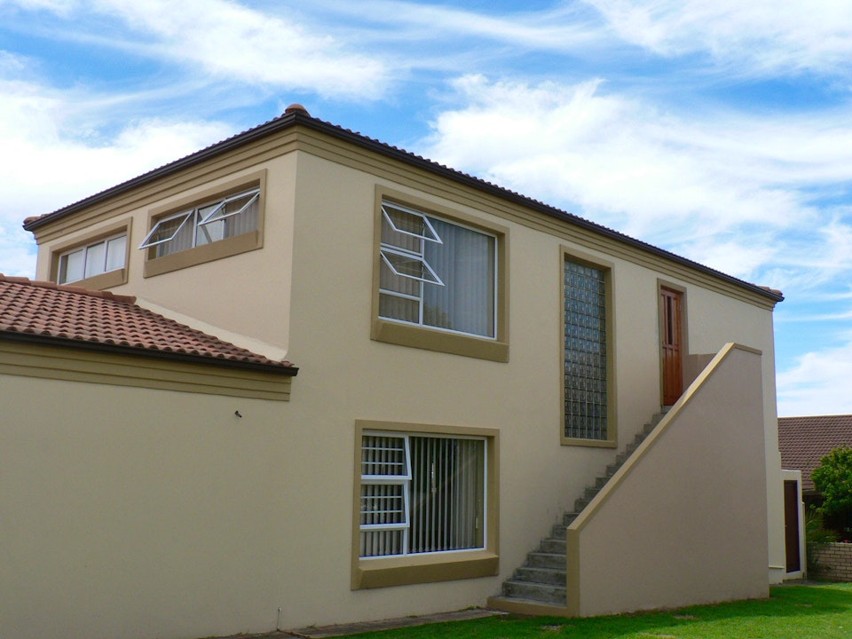 Jeffreys Bay Accommodation at  | Viya