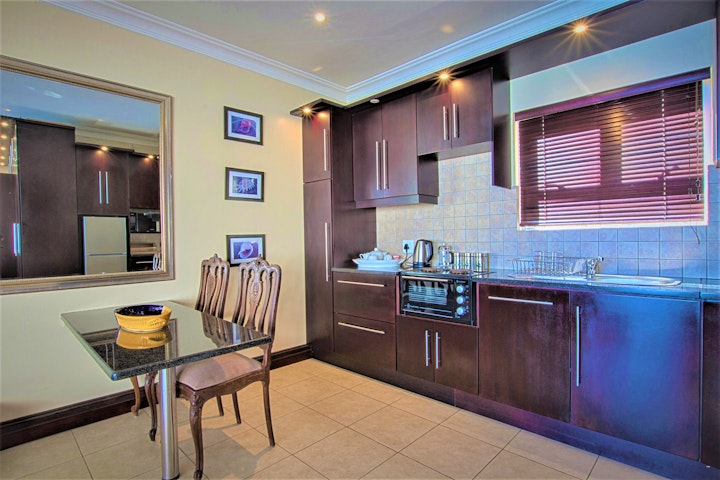 Durban North Accommodation at Seashells B Beach View Apartment | Viya