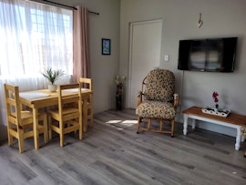 Overberg Accommodation at Heuning Nessie | Viya