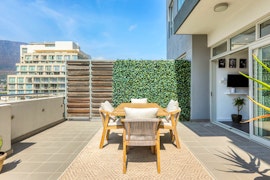 City Bowl Accommodation at Table Mountain Apartment 1108 | Viya