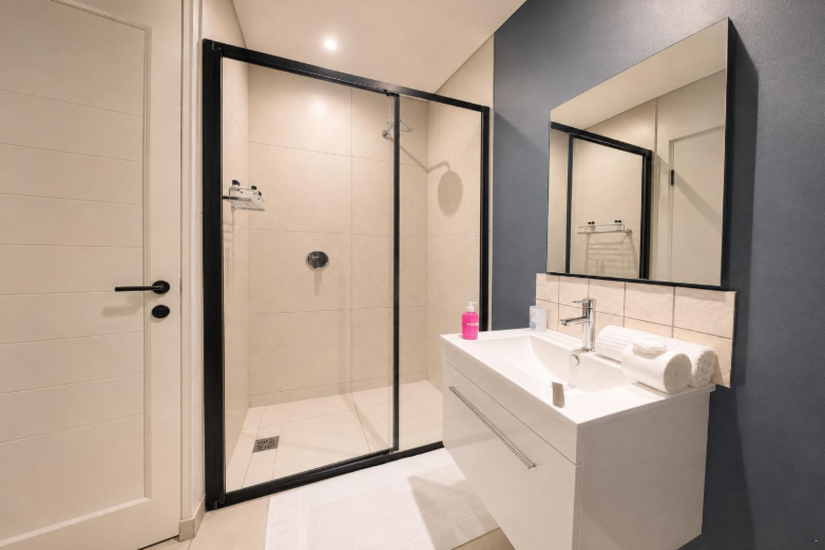 Rose Apartment 408 image no 6 of 11