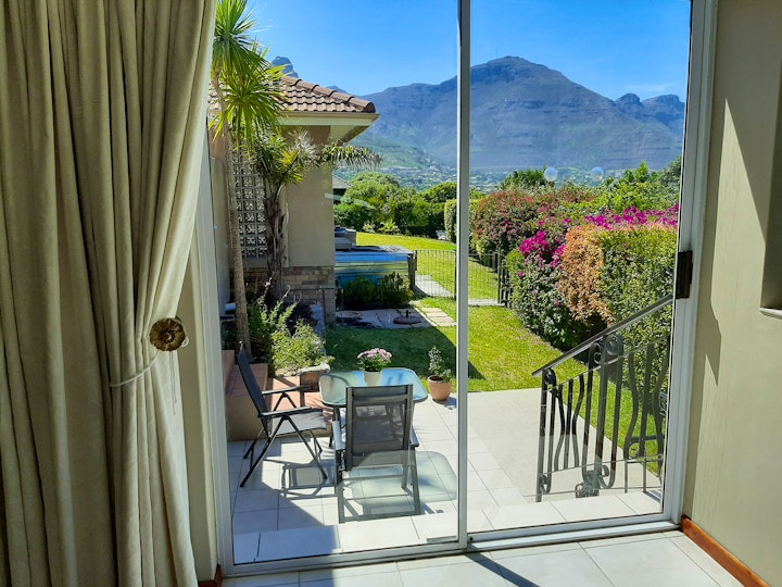 Cape Town Accommodation at Sea Cottage | Viya