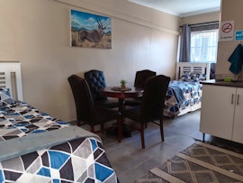 Bloemfontein Accommodation at Kukama Oornagverblyf | Viya