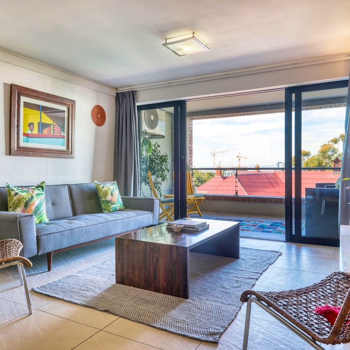 Cape Town Accommodation at Authentic Cape Town Apartment near the Silo District | Viya