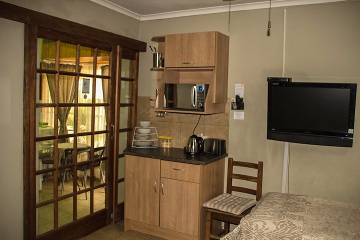 Bloemfontein Accommodation at 21 @ Benade | Viya