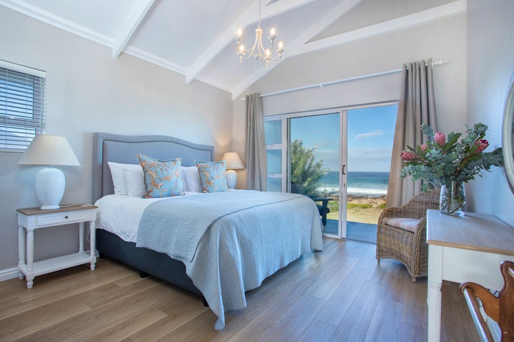 Overberg Accommodation at Seapearl Oceanfront Villa and Cottage | Viya