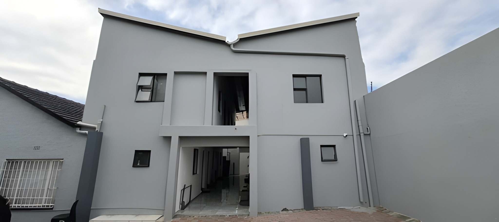 uSiba Hotel image no 1 of 4