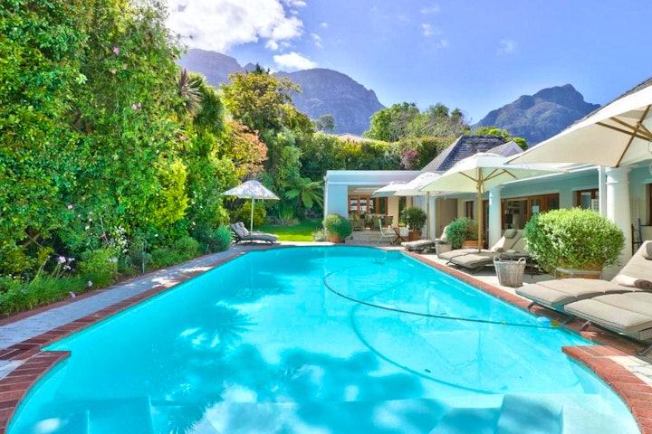 Cape Town Accommodation at Fernwood Manor Boutique Guest House | Viya