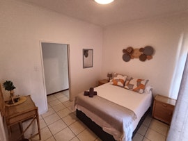 Cape Town Accommodation at Queens Comfort | Viya