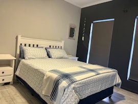 Struisbaai Accommodation at Sonkil 21 | Viya