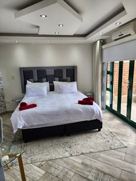 North Coast Accommodation at Umdloti Beachfront Accommodation | Viya