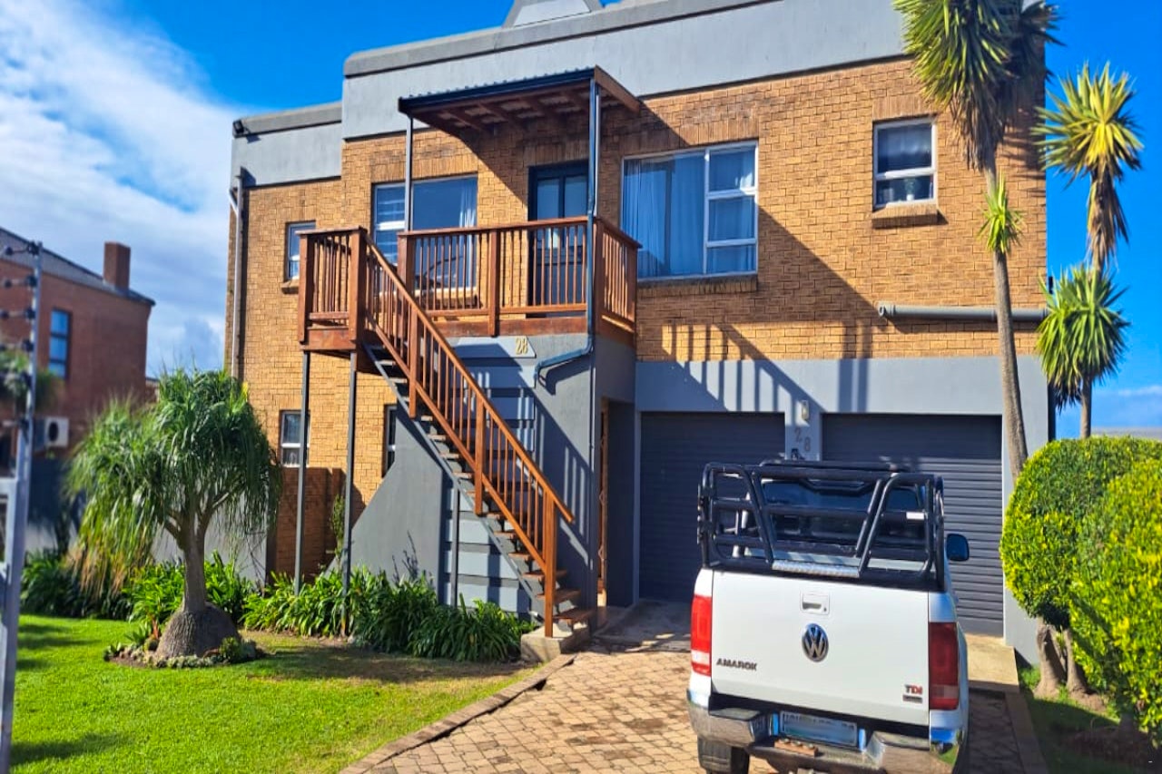 Jeffreys Bay Accommodation at  | Viya