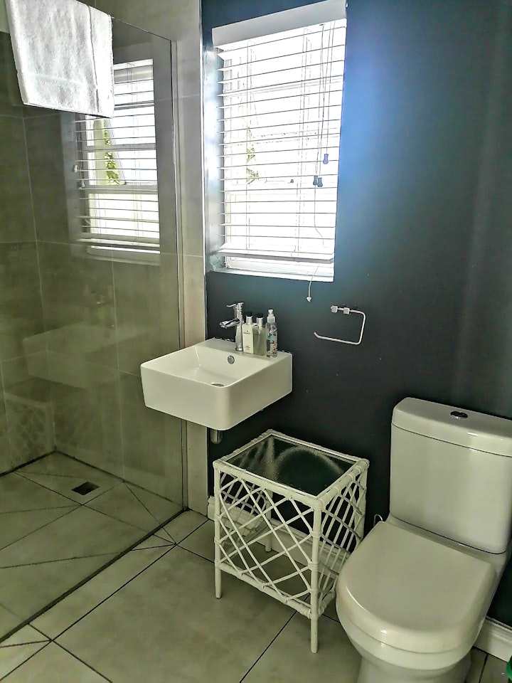 Gqeberha (Port Elizabeth) Accommodation at Conifer Beach House | Viya