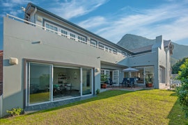 Hermanus Accommodation at 3-bed Mountain View | Viya