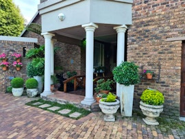 Middelburg Accommodation at Feathers Guest House | Viya