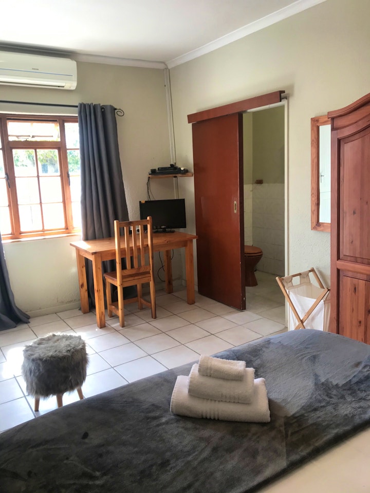 Northern Suburbs Accommodation at Le Petit Chateau Guest House | Viya